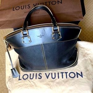Louis Vuitton Suhali handbag sale!